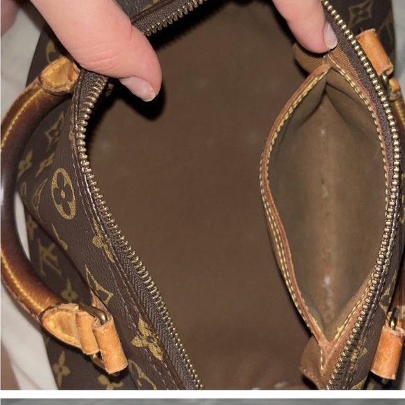 Authentic Louis Vuitton Speedy 30 - Picture 5 of 9